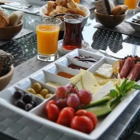 Family Restaurant * Halic